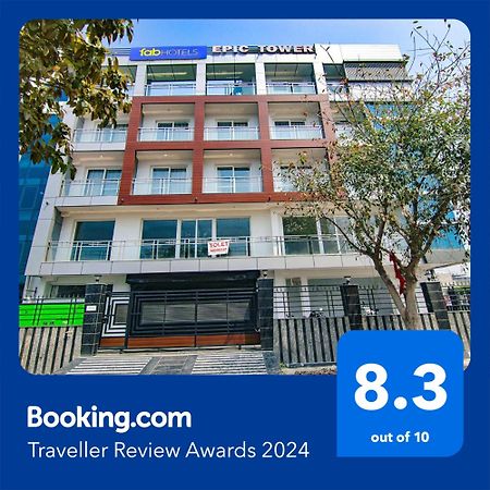 Fabhotel Satyam International 诺伊达 外观 照片