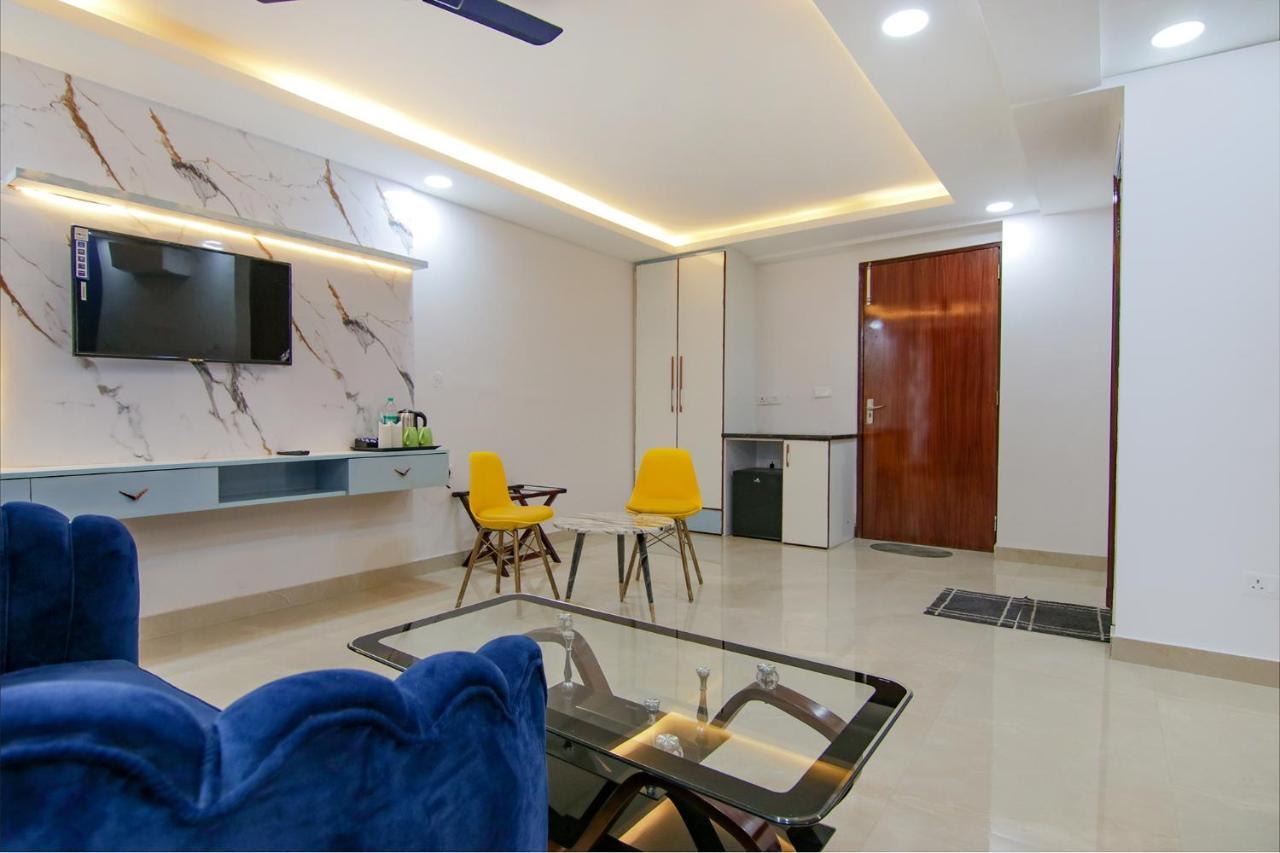 Fabhotel Satyam International 诺伊达 外观 照片